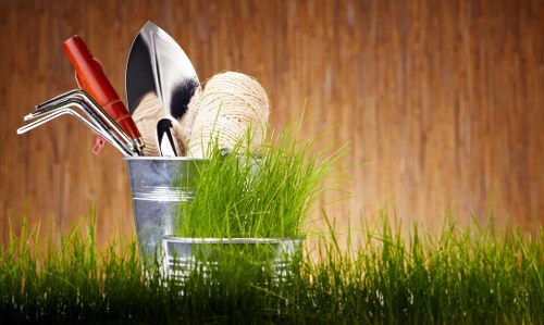 Supply chain risk awareness for Lower Morden gardeners